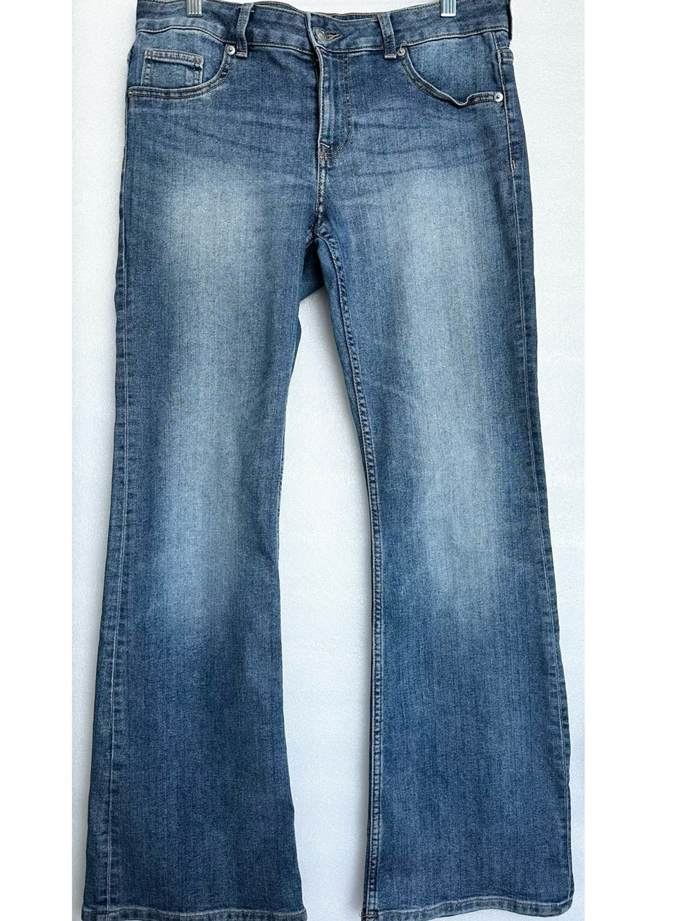 Classic Women’s Blue Denim Jeans
